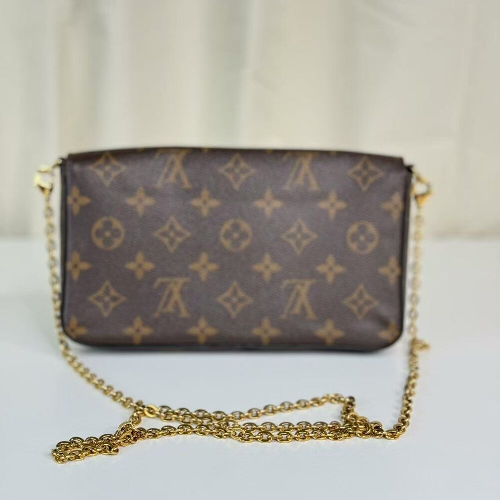 Louis Vuitton Monogram Canvas Felicie Shoulder Bag Crossbody with Gold Chains - Picture 3 of 9
